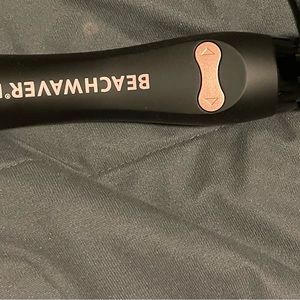 Beachwaver, B1, automatic turns, never used